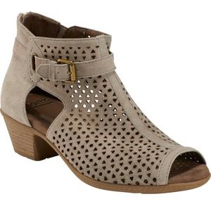 EARTH Women’s Marietta Peep Toe Sandal Bootie